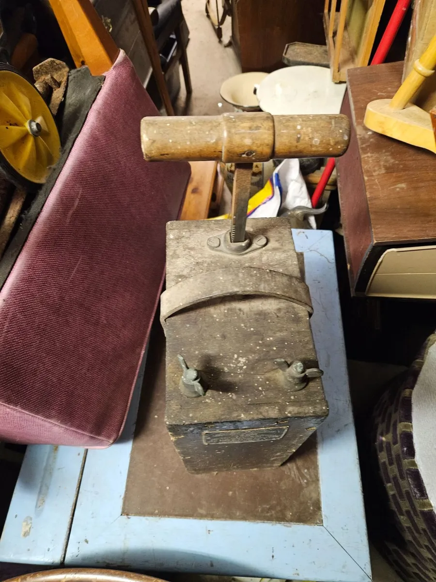 Vintage New York Blasting Company Plunger - Image 3