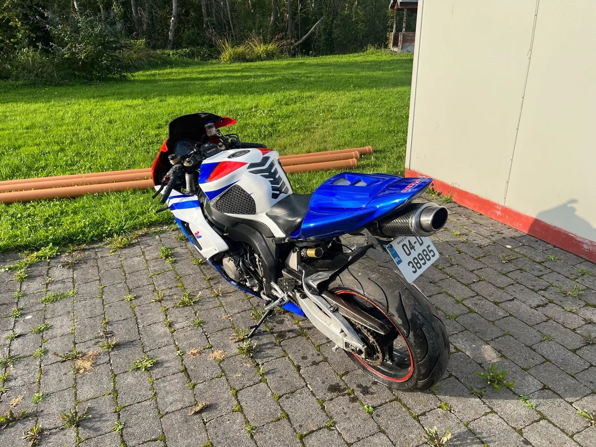 Honda CBR 1000rr 2004 - Image 3