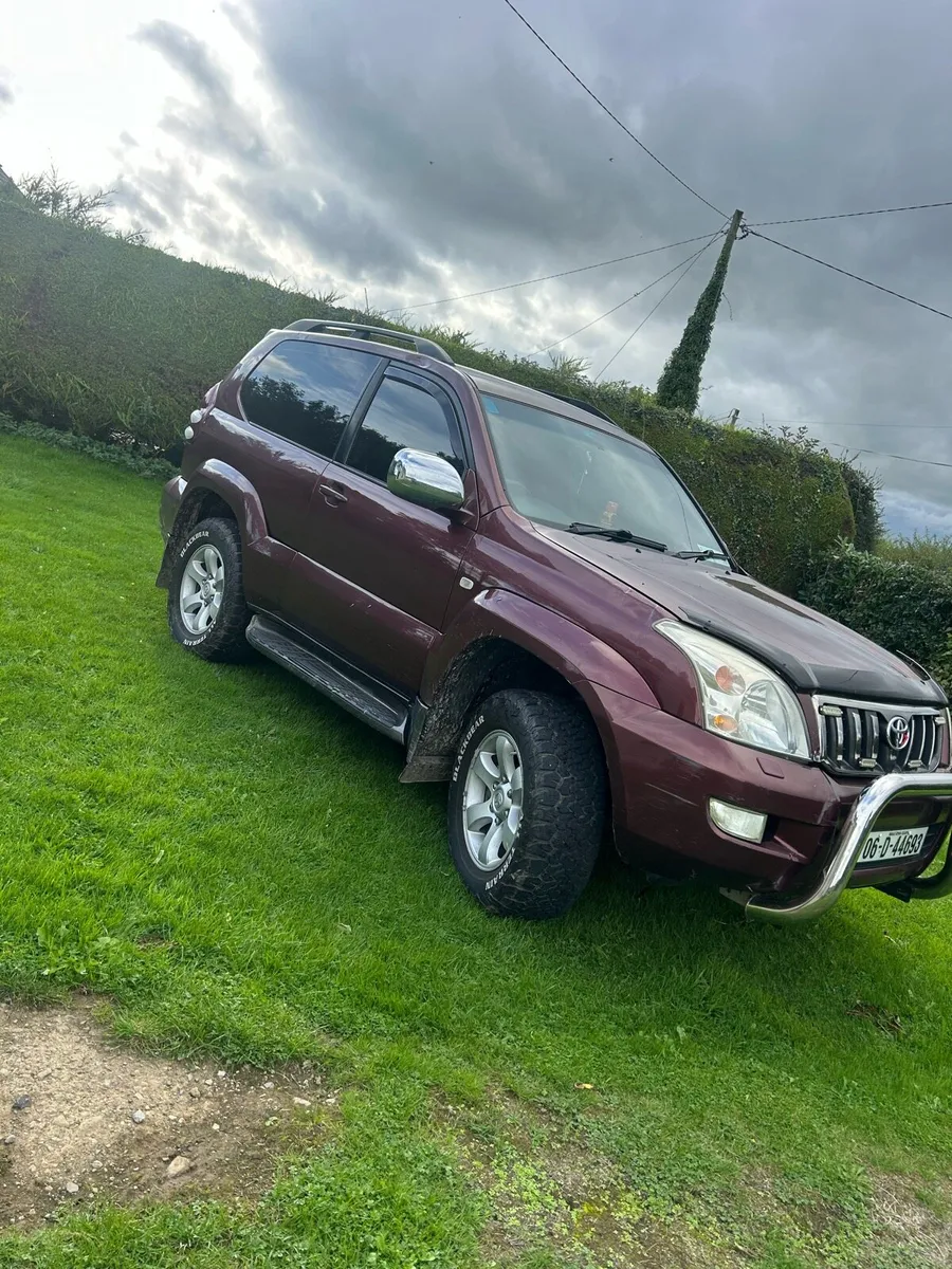 Toyota landcruiser - Image 2