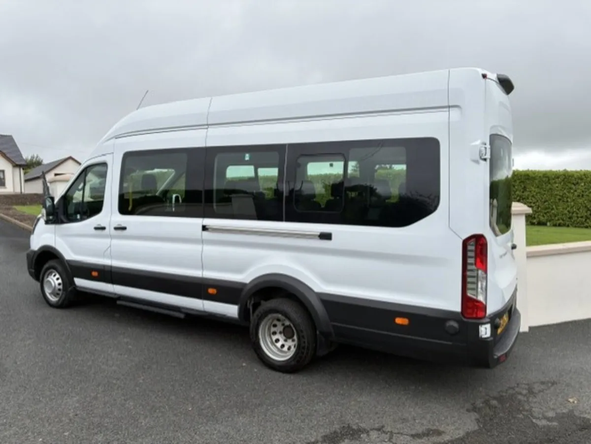 Ford Transit 17 Seat Bus ** TACHO ** ”215 VRT ** - Image 2