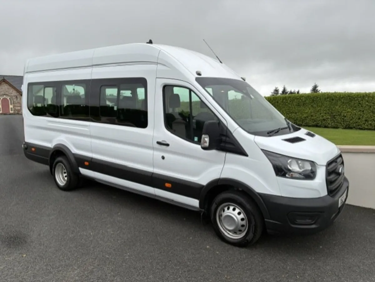 Ford Transit 17 Seat Bus ** TACHO ** ”215 VRT ** - Image 1