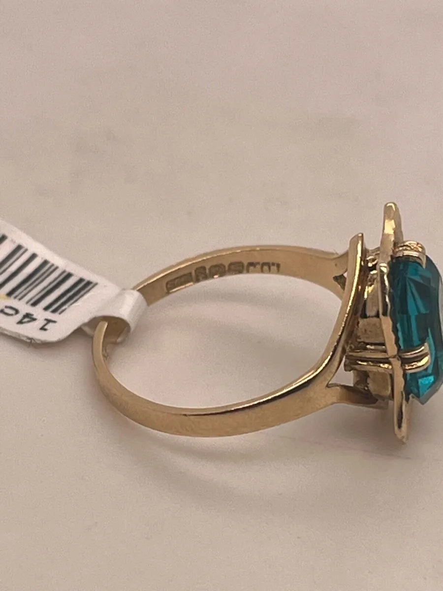 14k gold green stone ring - Image 1