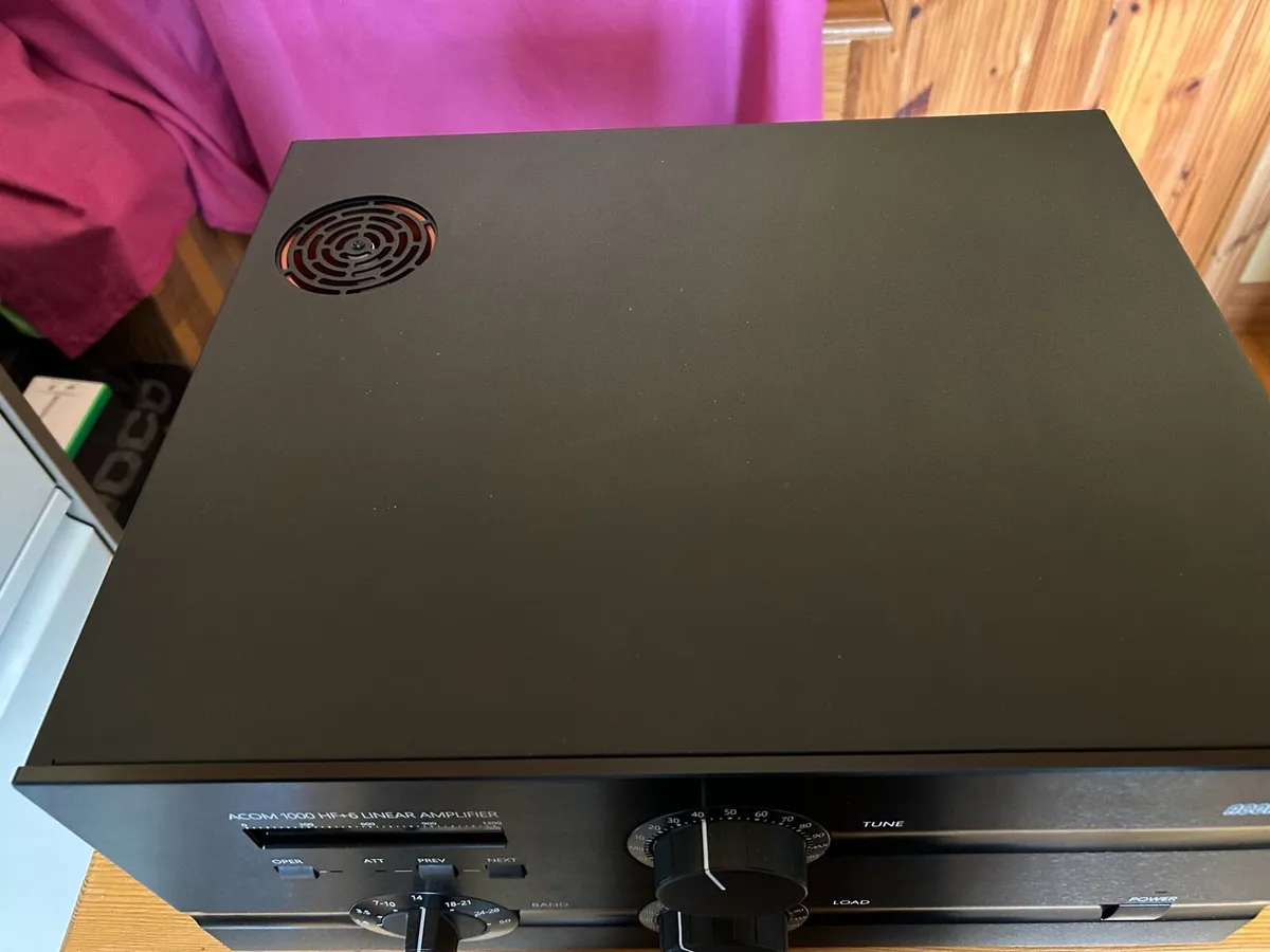 Ham radio Acom 1000 boxed as new - Image 2