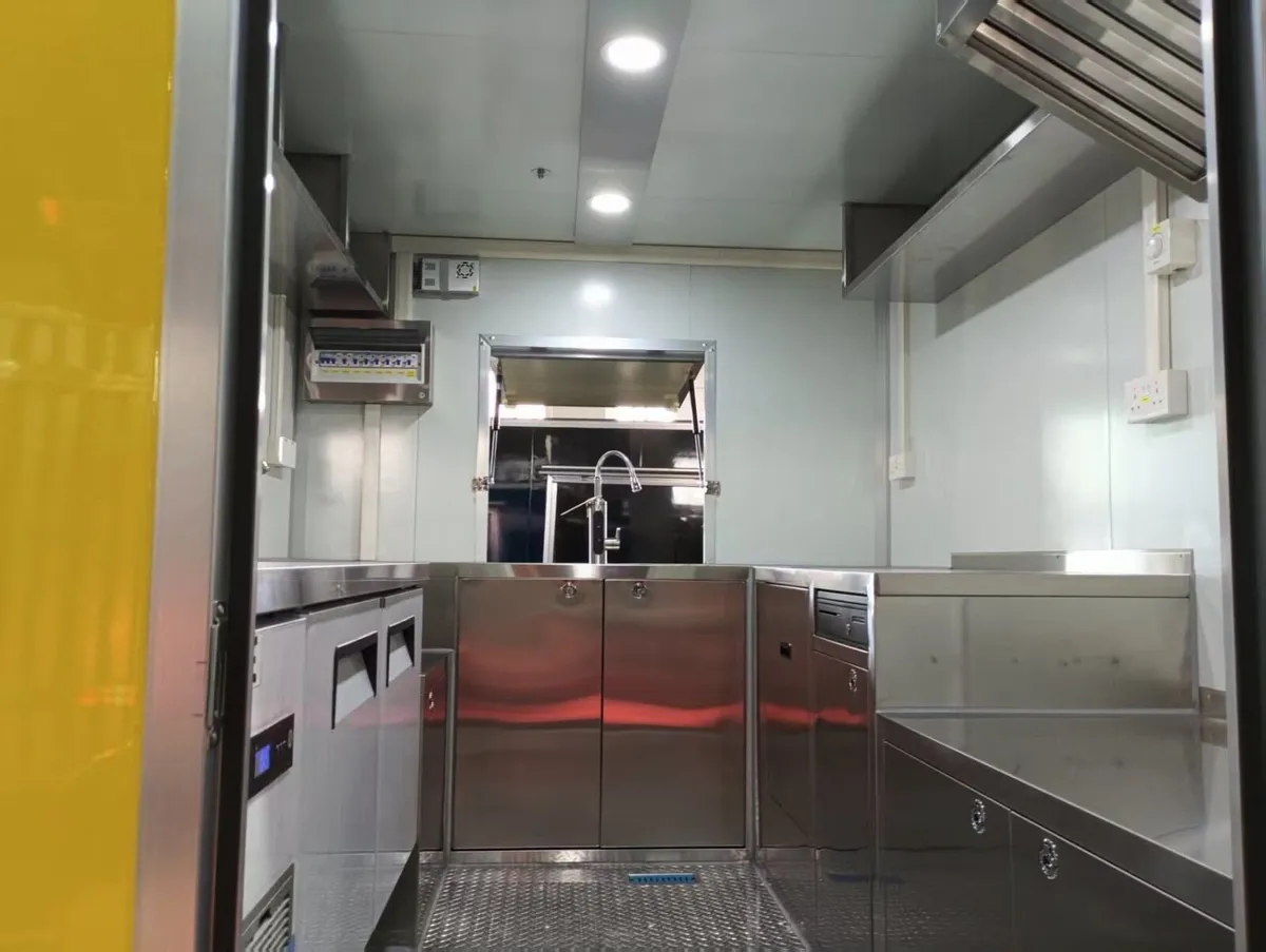 Catering Trailer - Image 3