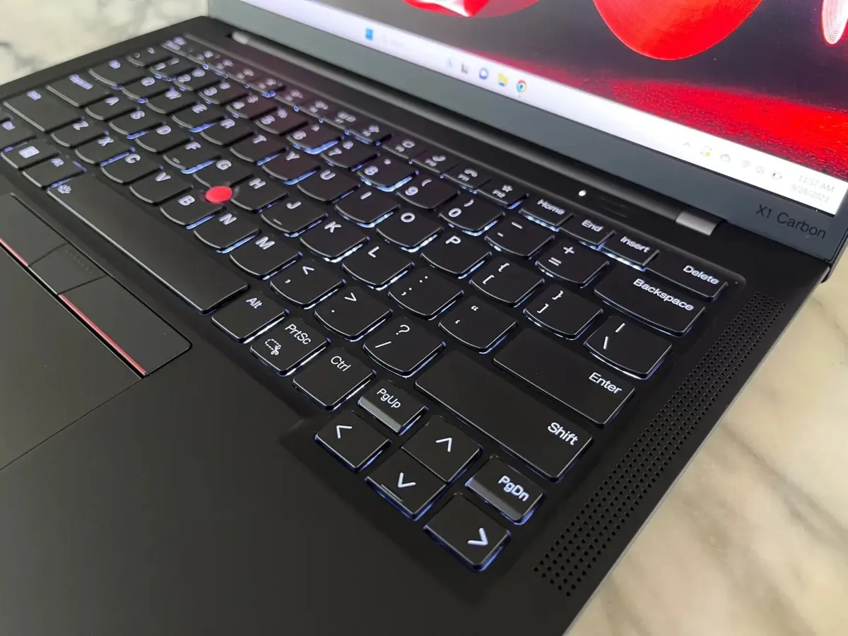 32 GB Top Spec Lenovo X1 Carbon - Image 3
