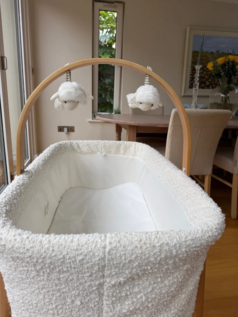 Baby Elegance Vola Crib - Excellent condition - Image 1