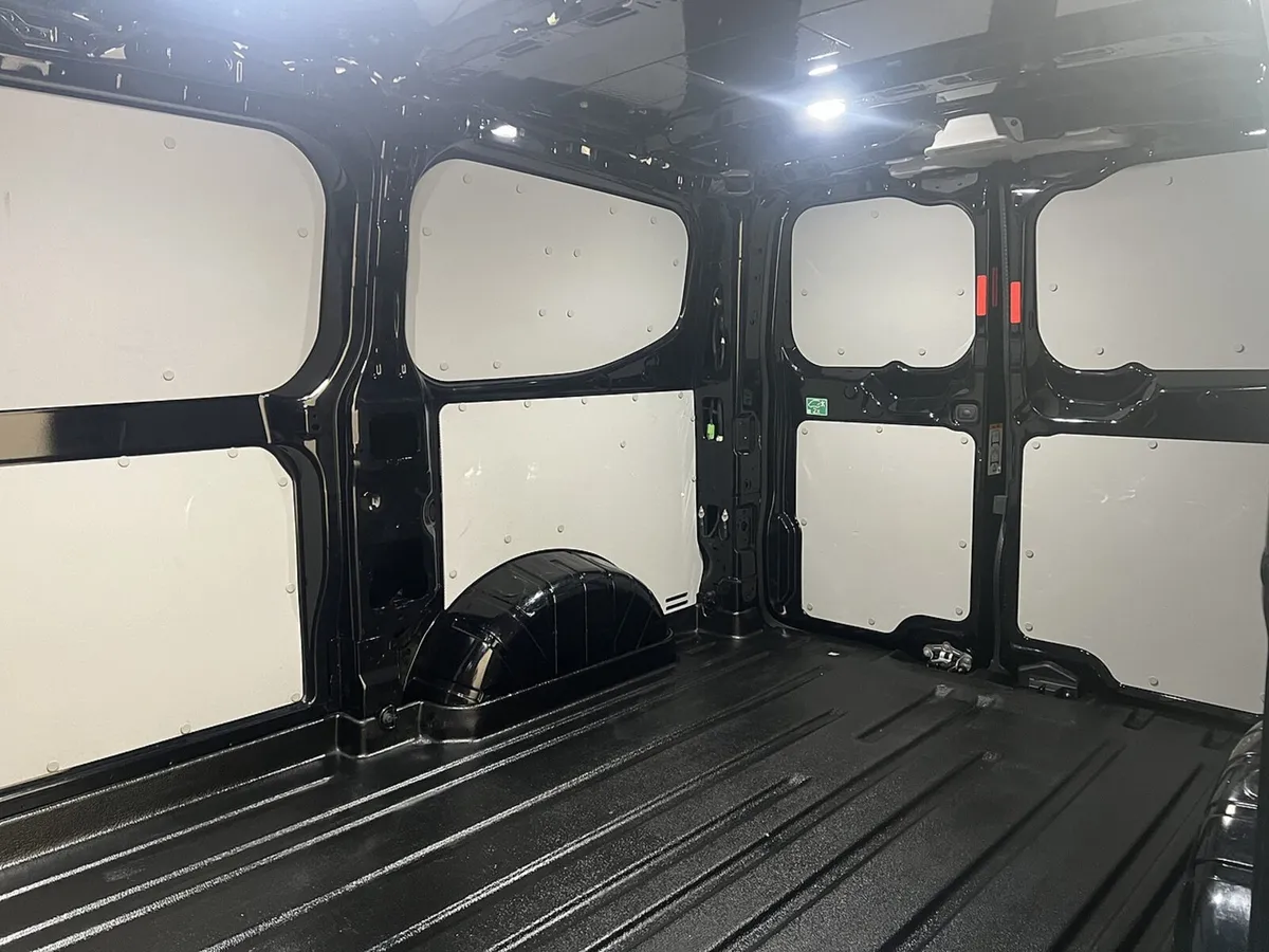 2025 Ford Transit Custom Panel Van - Image 3