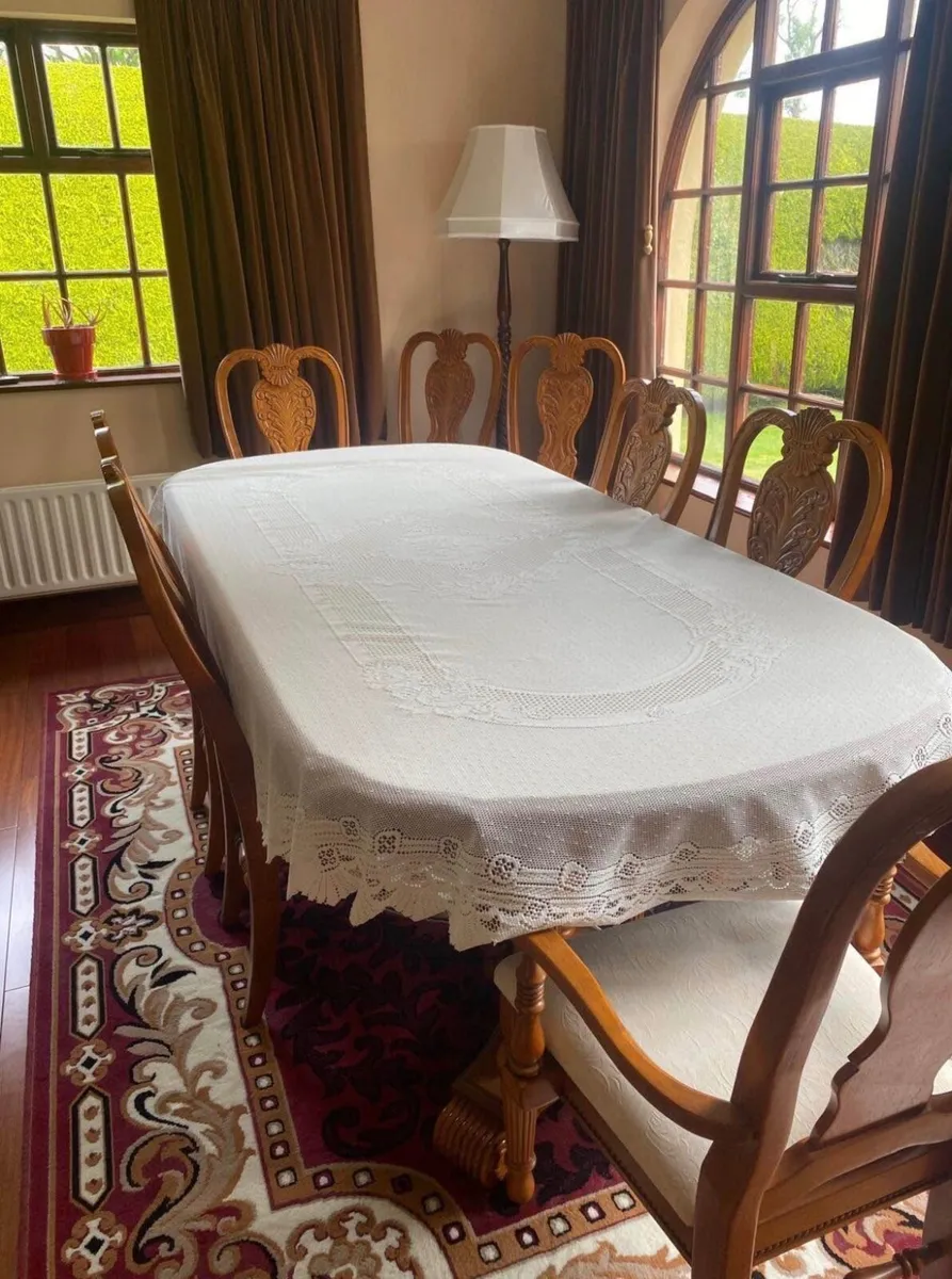 Mahogany dining table, including x2 carver chairs - Image 4