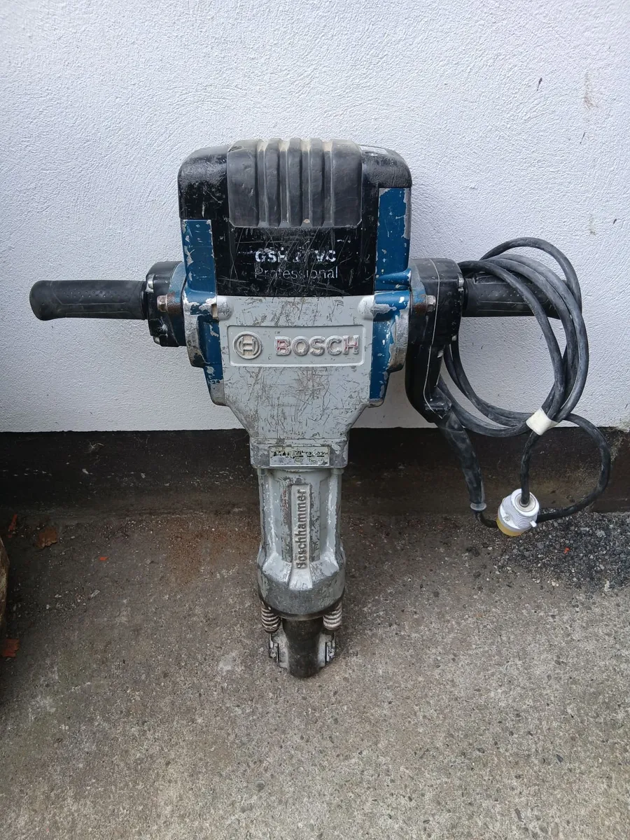 Bosch Demolition Hammer - Image 1