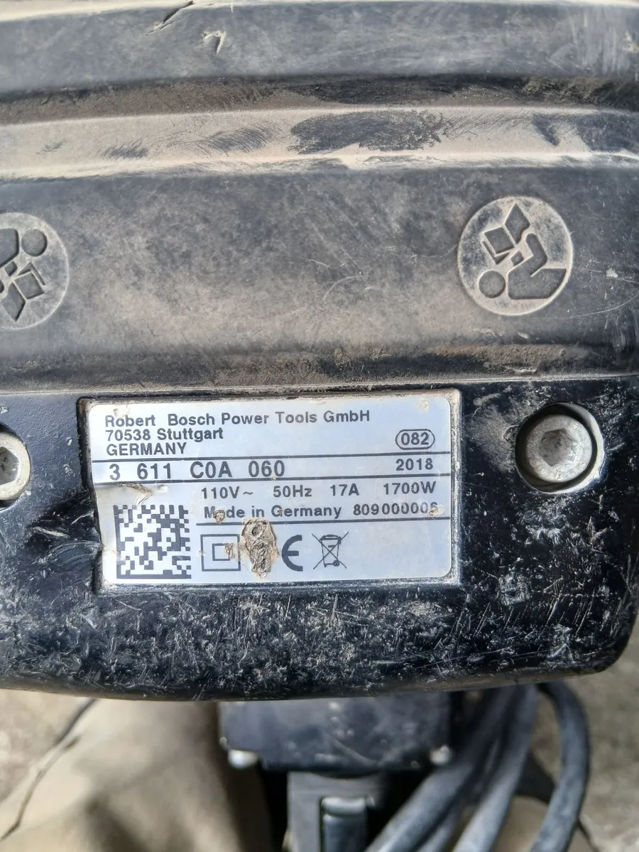 Bosch Demolition Hammer - Image 4