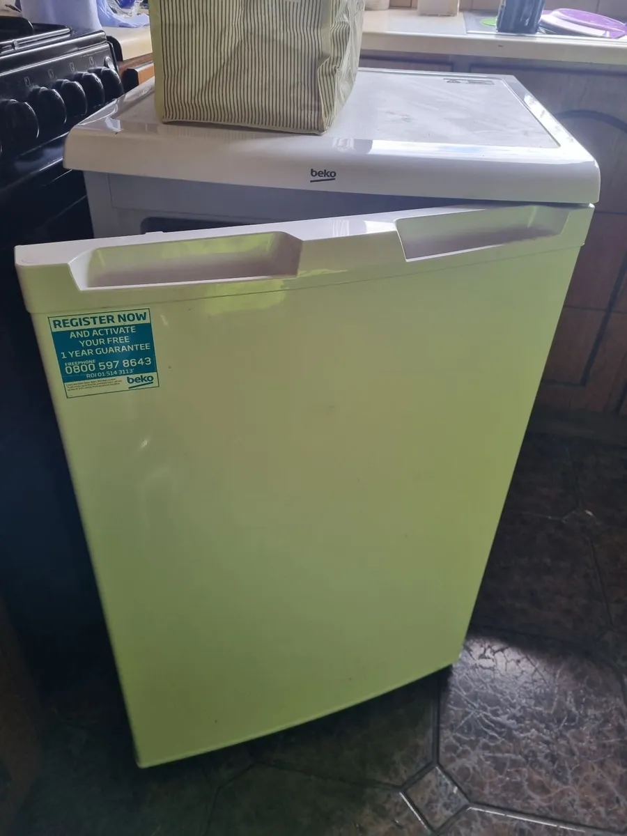 Beko freezer,whirlpool washing machine,oil cooker - Image 1