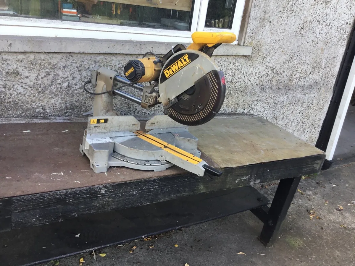 DeWalt DW708 chopsaw - Image 1