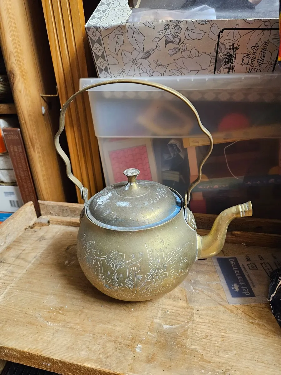 Vintage Brass Kettle - Image 1
