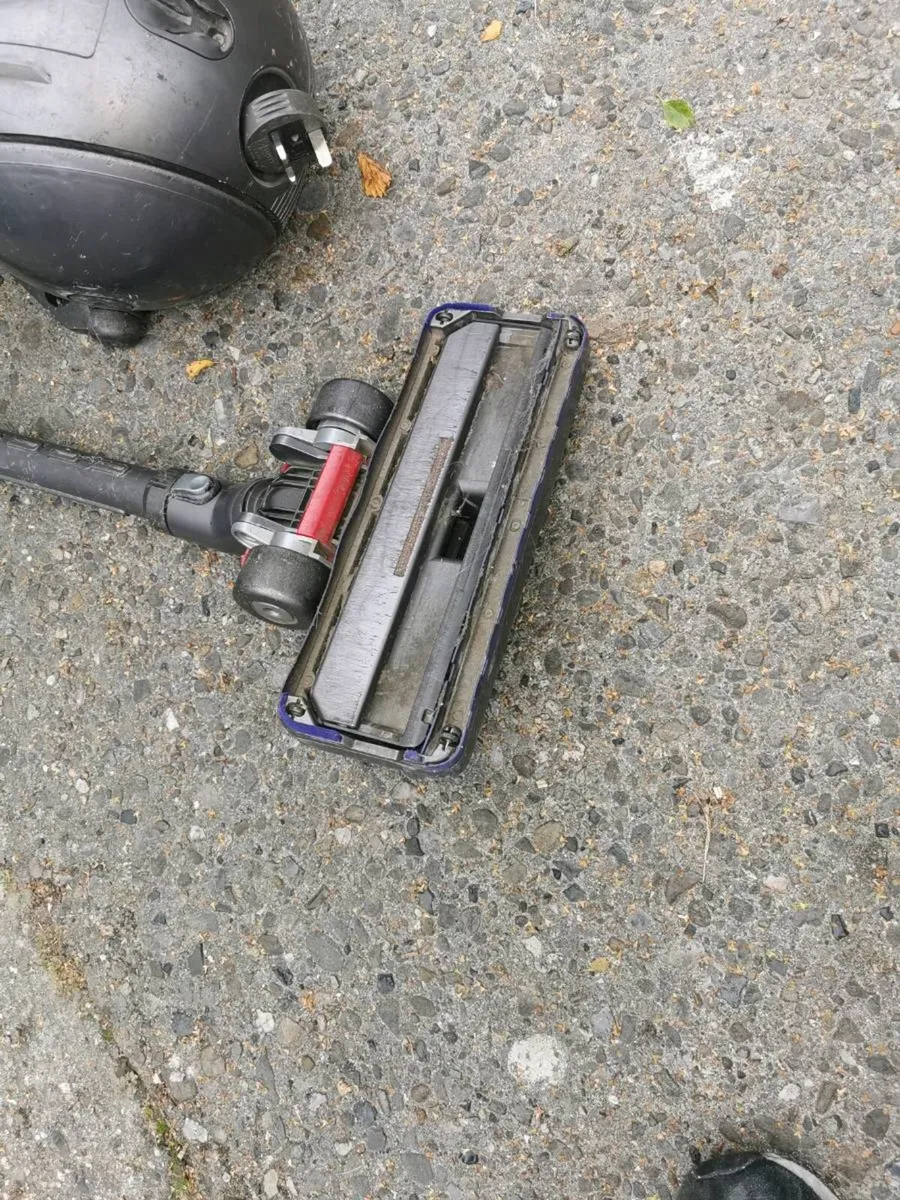 Dyson hoover - Image 4
