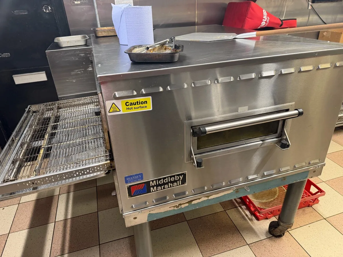 Middleby Marshall LPG conveyor pizza oven 32” - Image 1