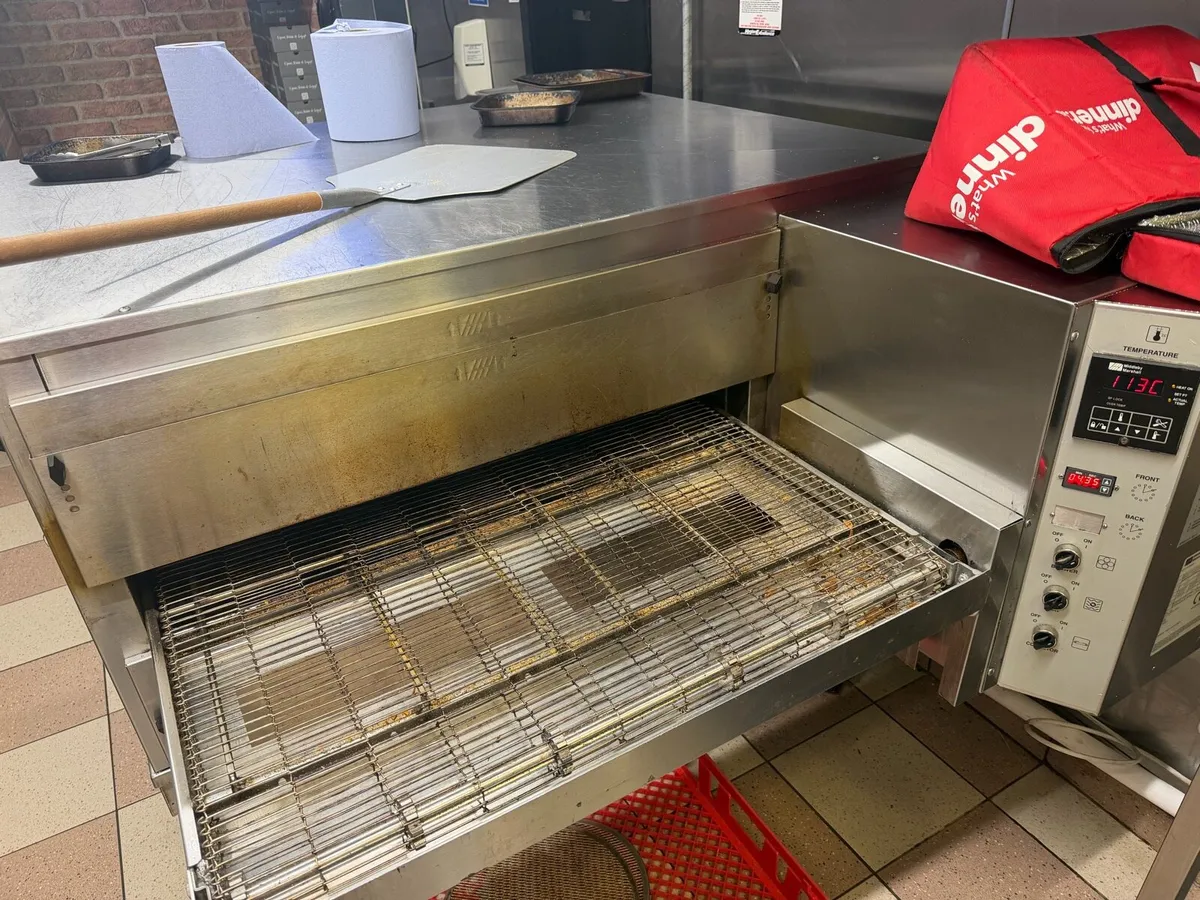 Middleby Marshall LPG conveyor pizza oven 32” - Image 3