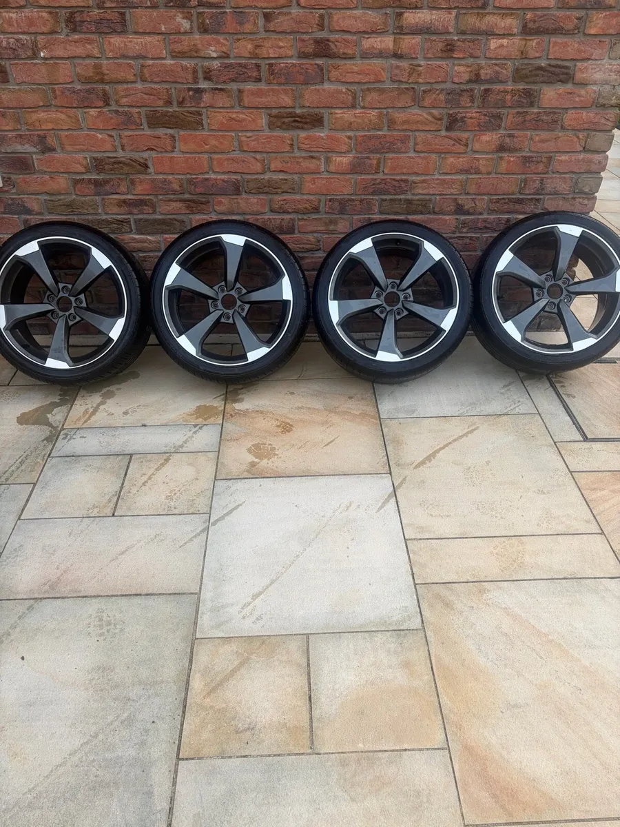 18” TTRS Alloys - Image 1