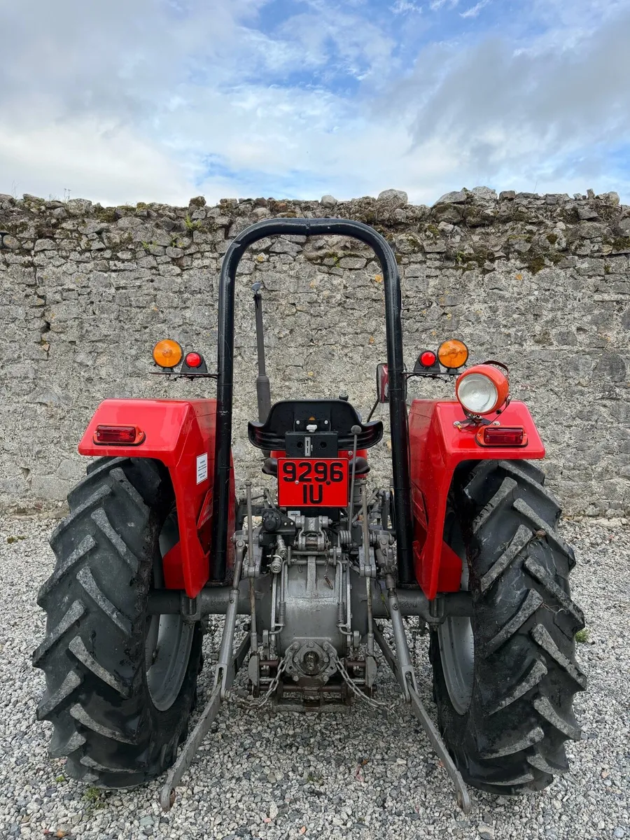 Massey 135 - Image 4