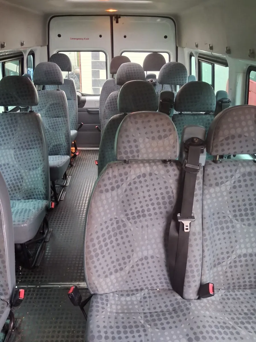 Ford Transit 2013 - Image 2