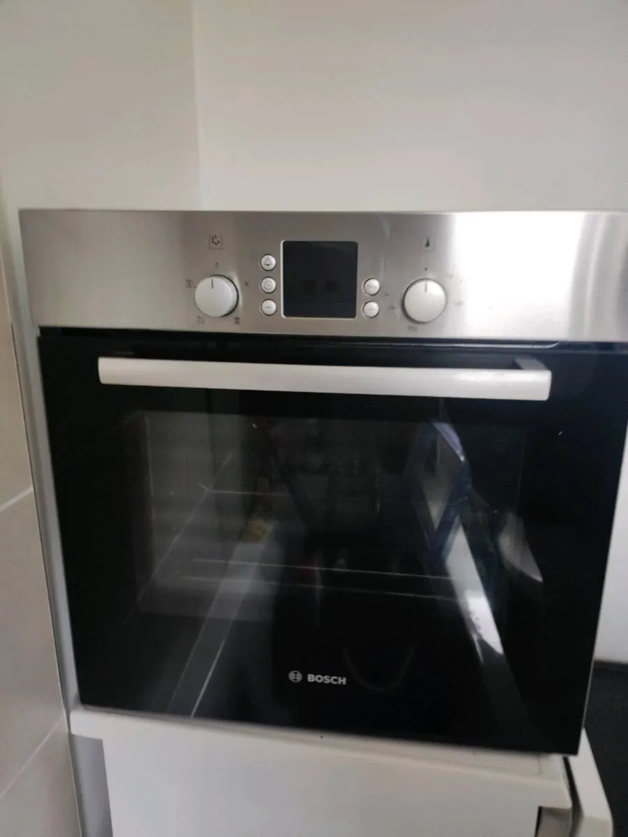 Bosch Oven - Image 1