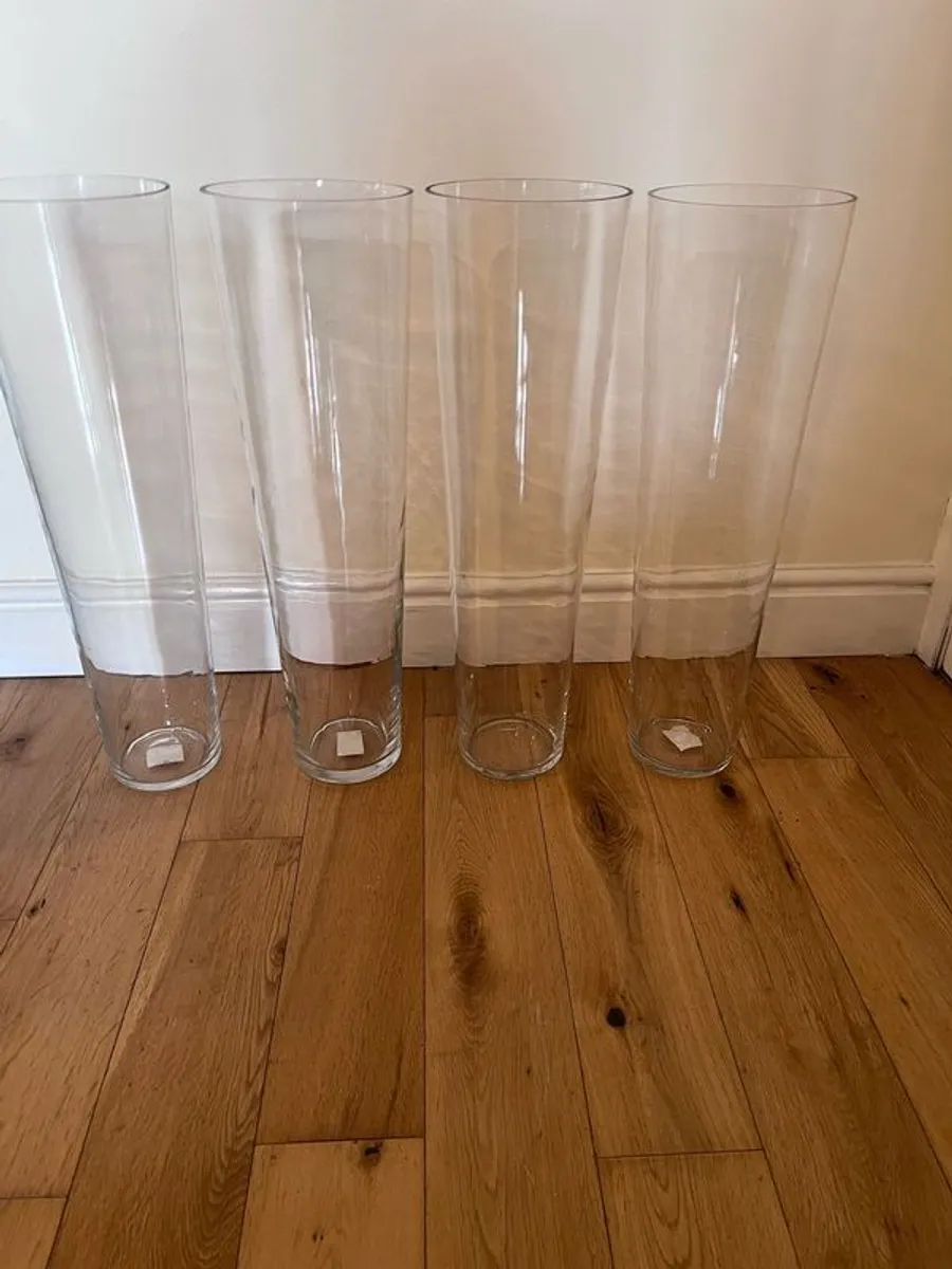 Glass Vases x 4 - Image 2