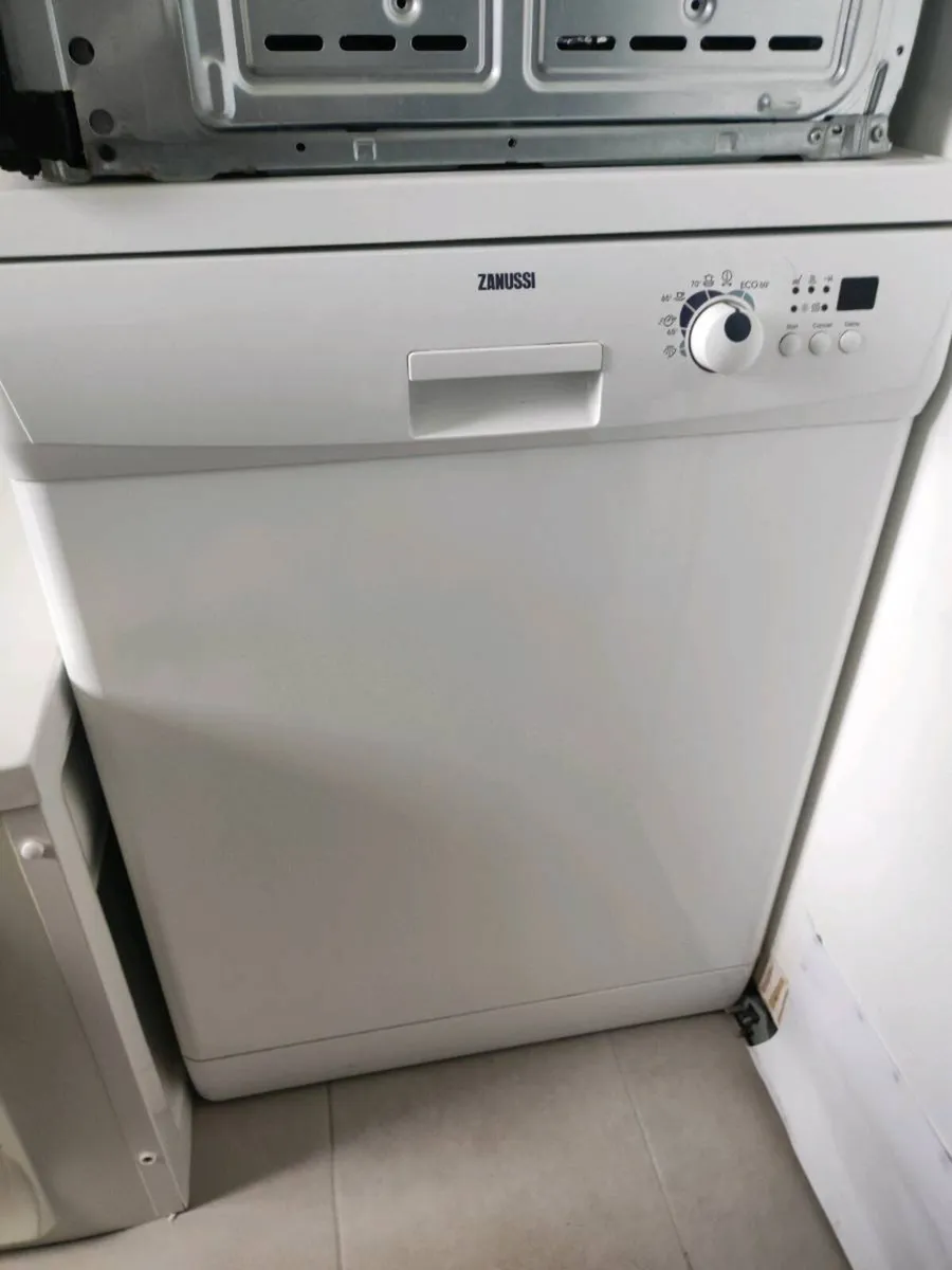 Zanussi Dishwasher - Image 1