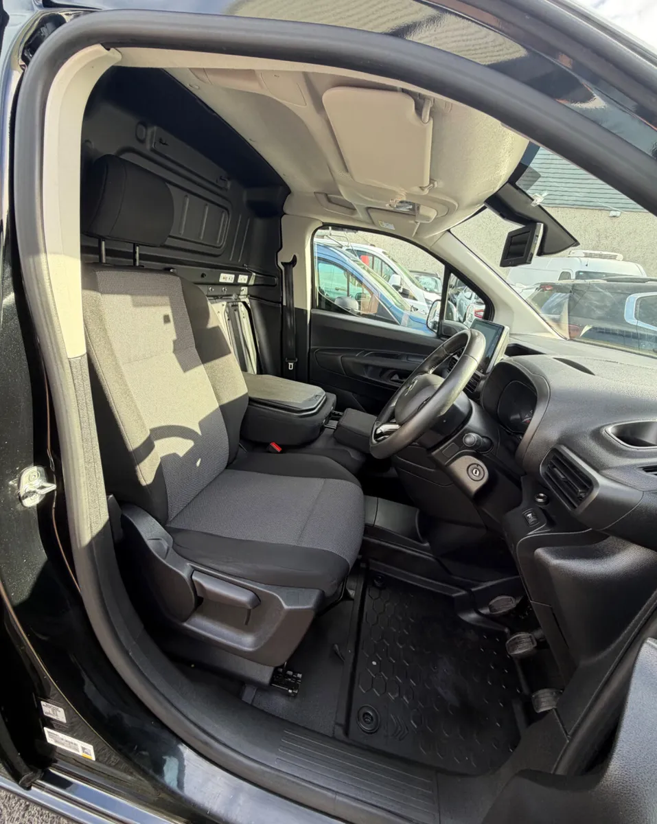 2022 Citroen Berlingo LWB Enterprise Vision Model - Image 4