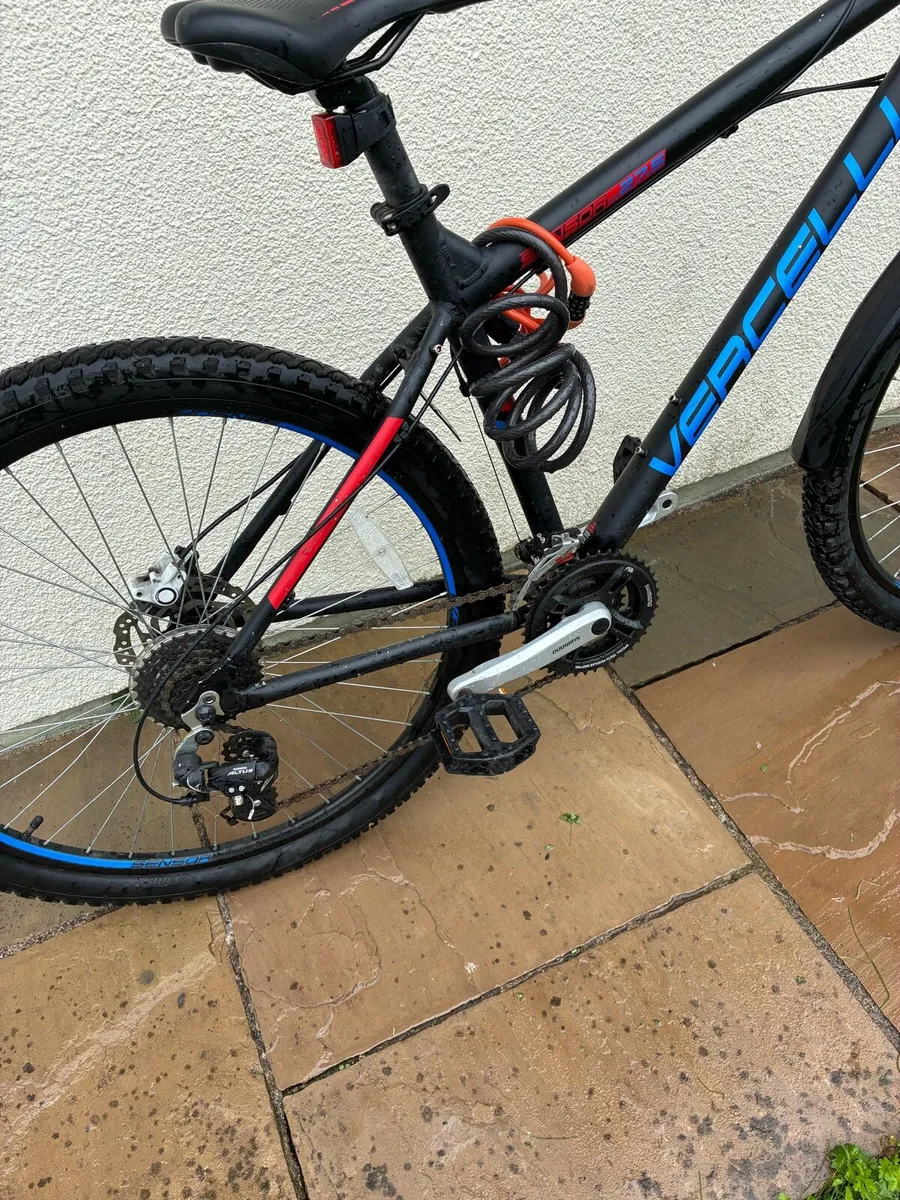 Vercelli Neon 27.5” Mountain Bike - Image 2