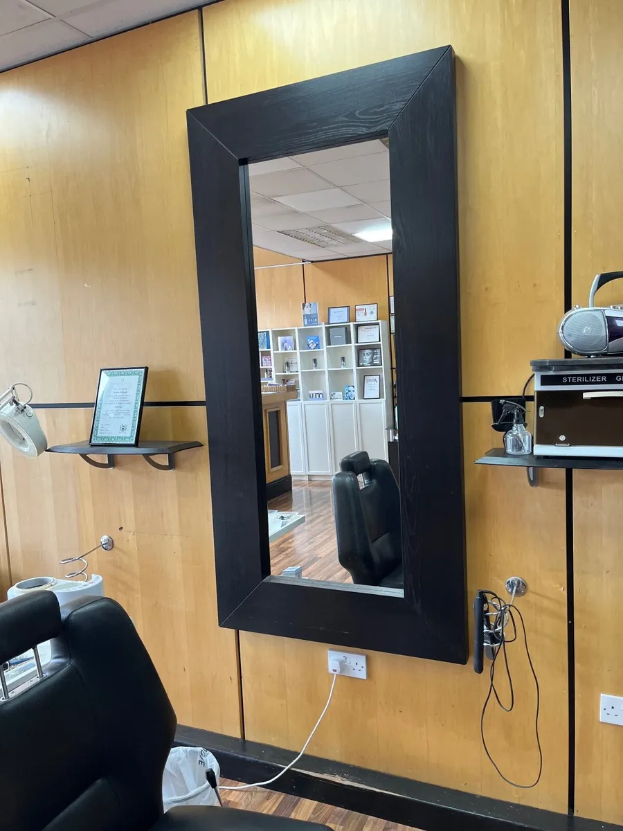 Beauty equipment - Image 3