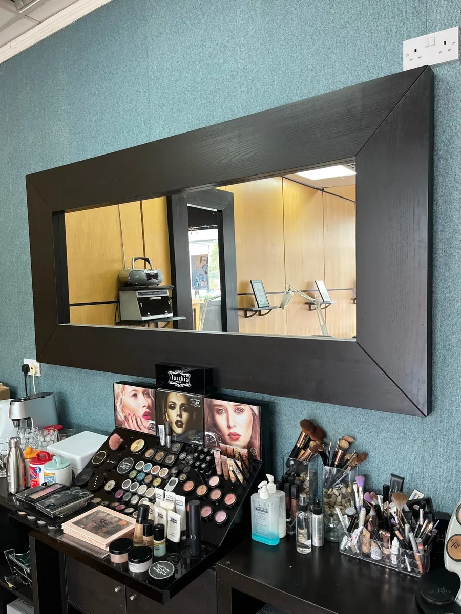 Beauty equipment - Image 4