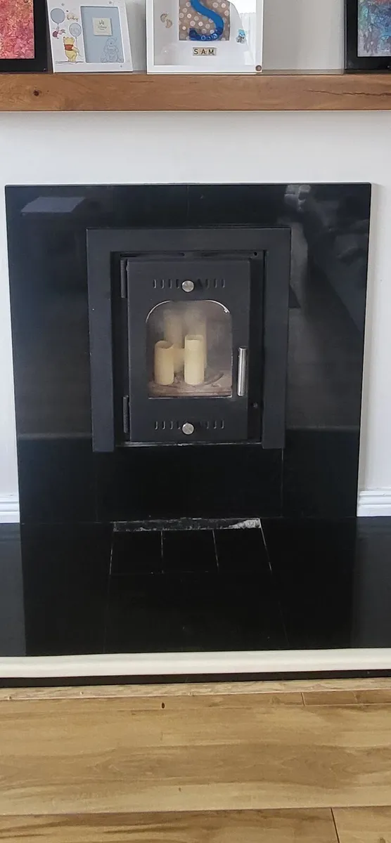 Boru Fiachra 7kW Stove - Image 1