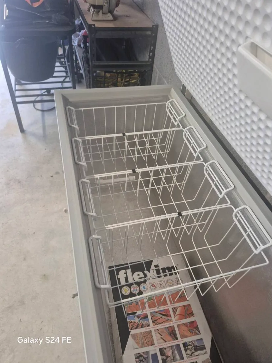 Bosch Freezer - Image 2