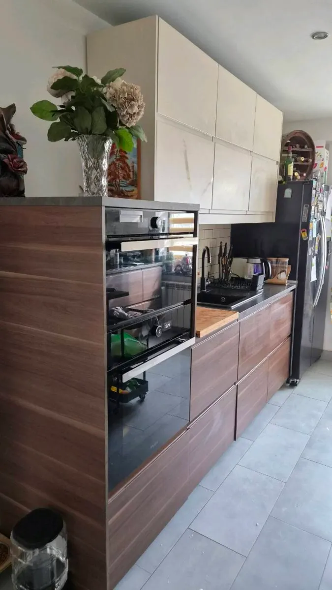 Kitchen - Image 4