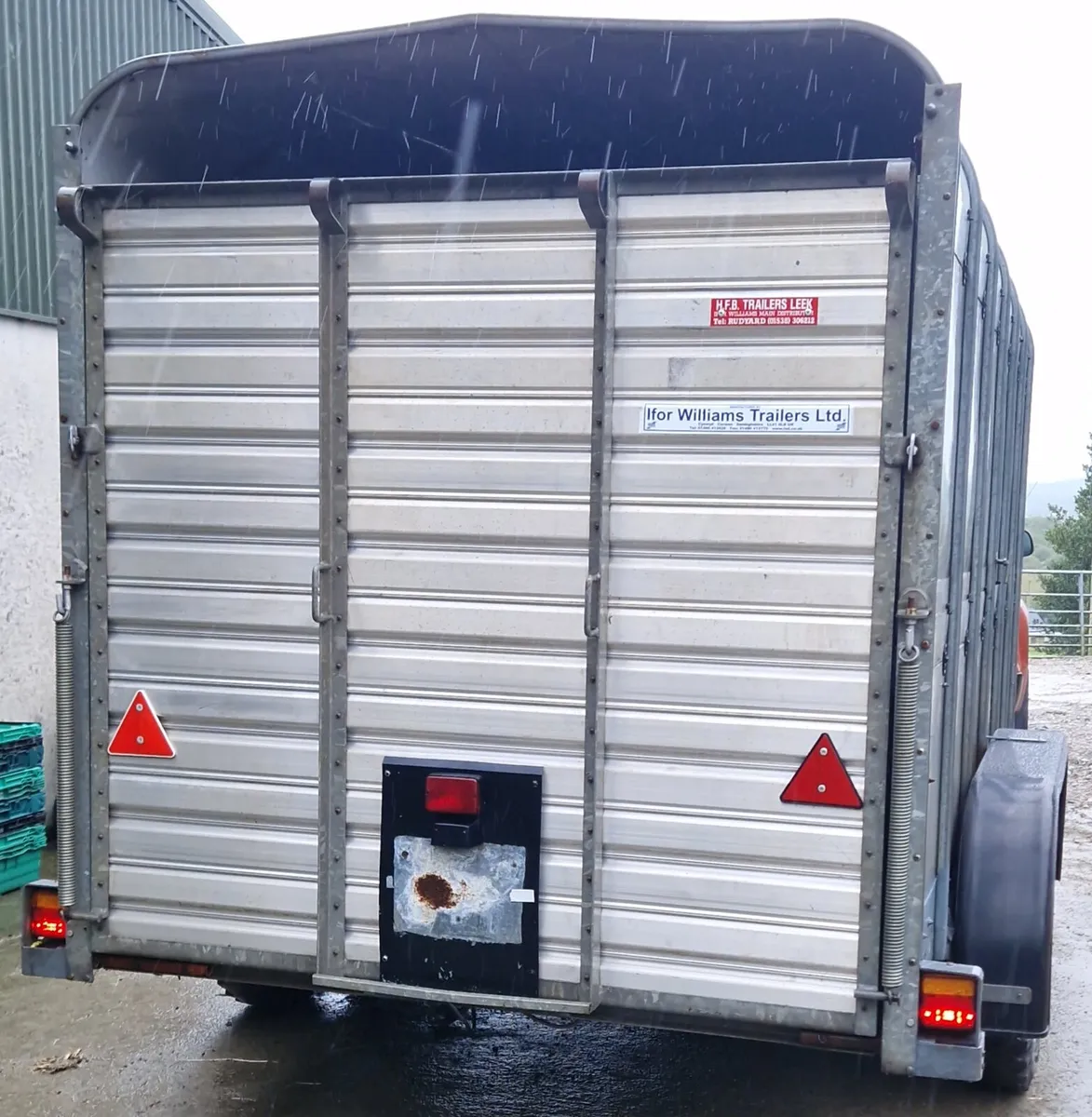 12X5'10 Livestock Trailer - Image 4