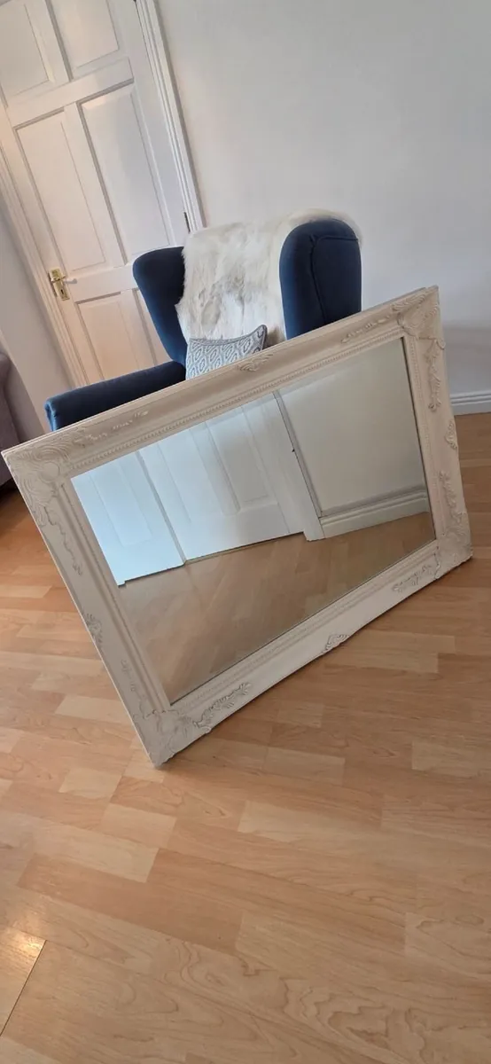 Mirror - Image 3