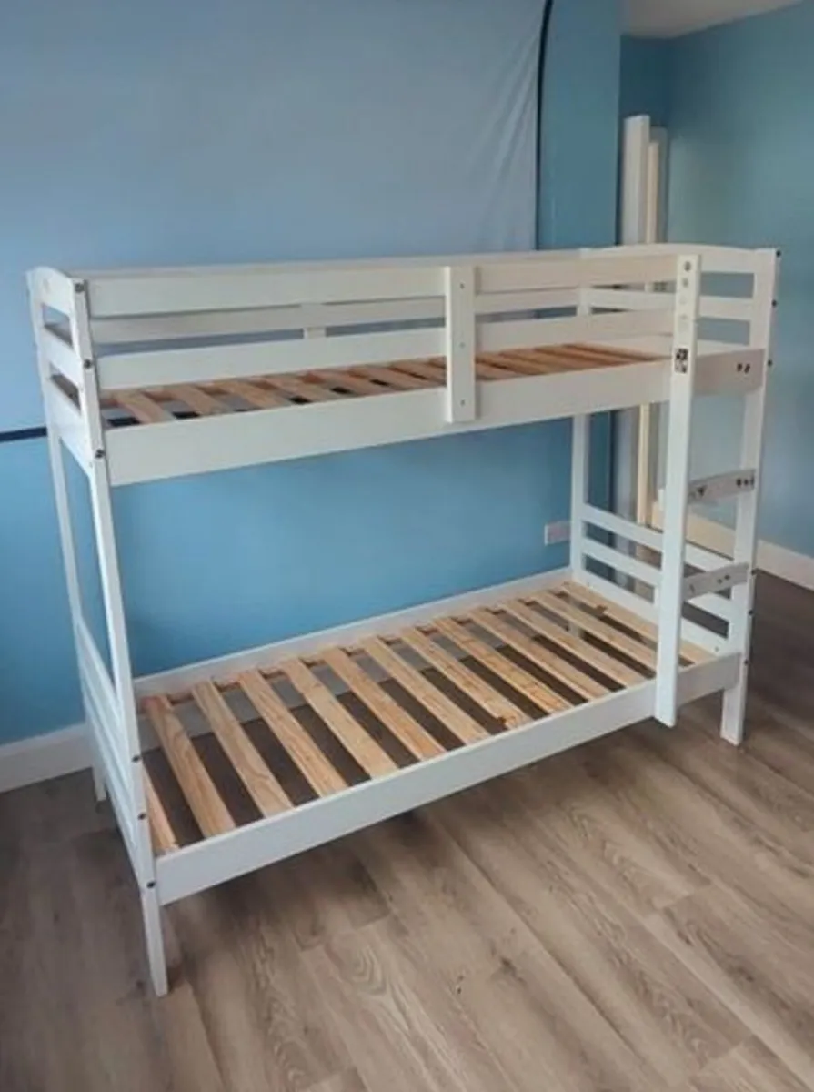 BunkBed