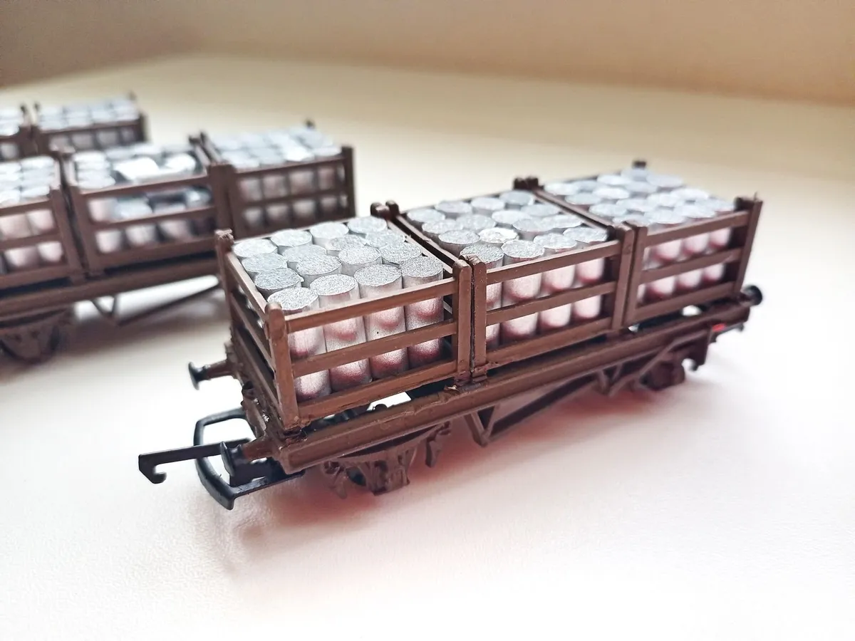 MODEL  RAILWAY  IRISH  GUINNESS  WAGONS - Image 2