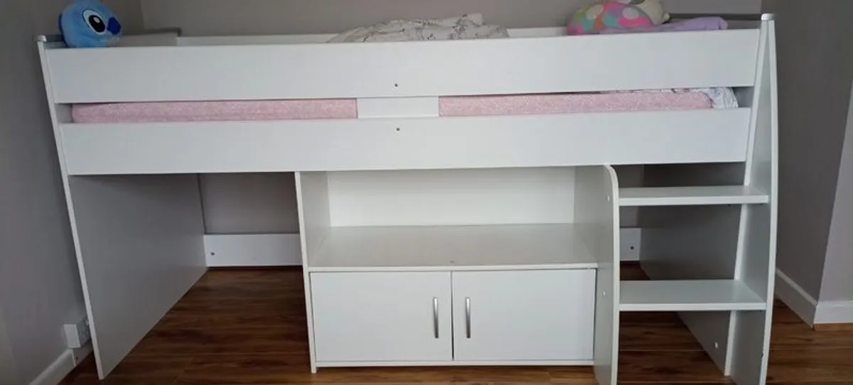Midsleeper, mattress pullout desk and chair - Image 1