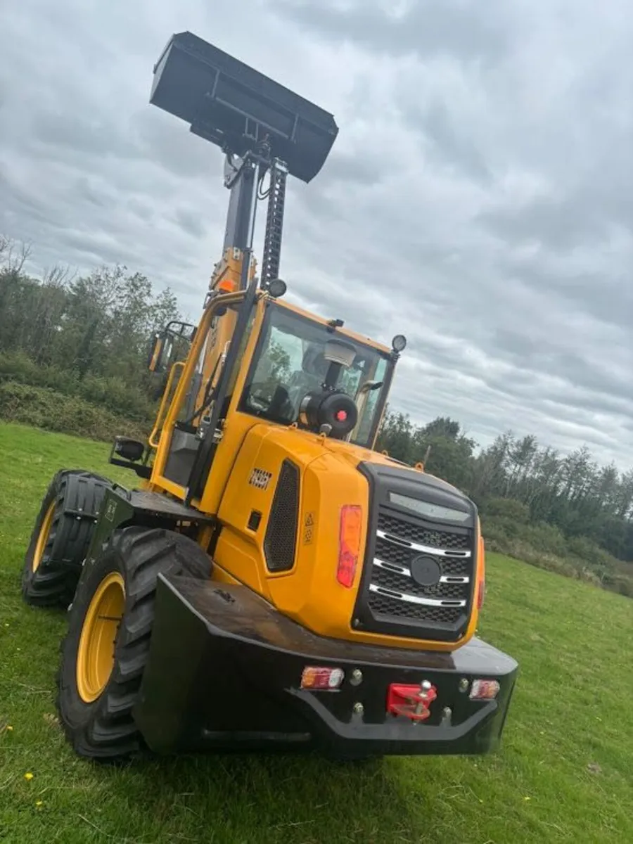 Loading Shovel - Image 4
