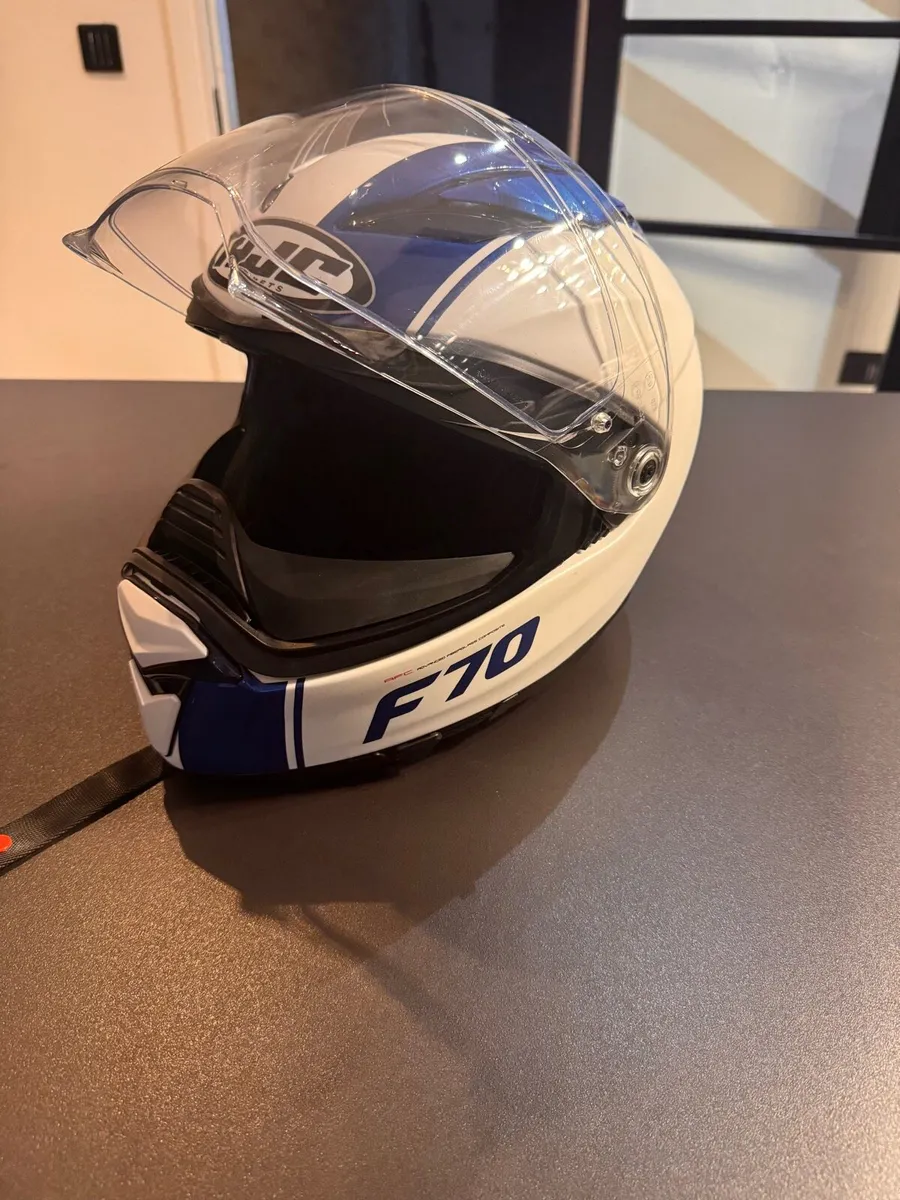 HJC F70 - Image 1