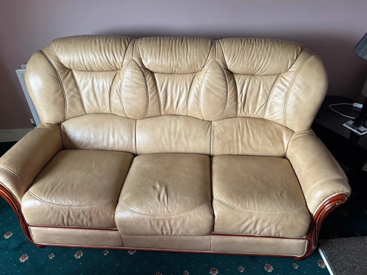 Leather 3 piece suite 5 seater - Image 2