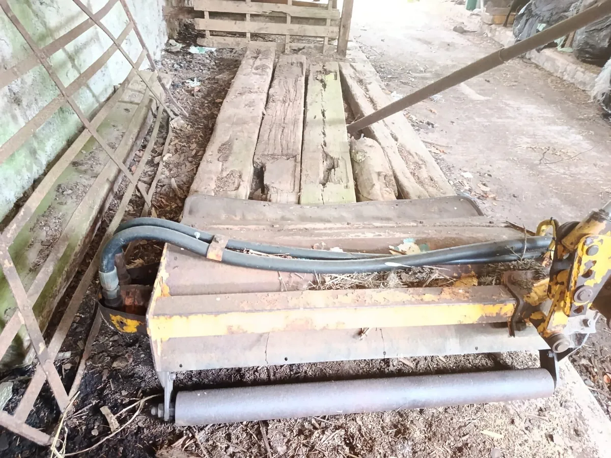 Bomford Hedge Cutter - Image 3
