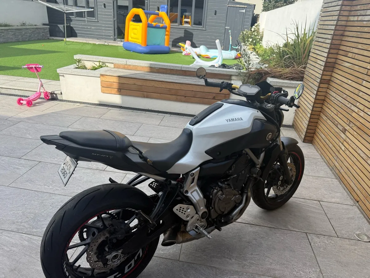 MT-07 - Image 2