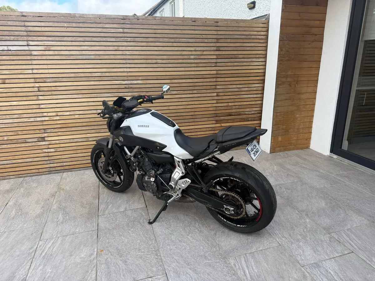MT-07 - Image 4