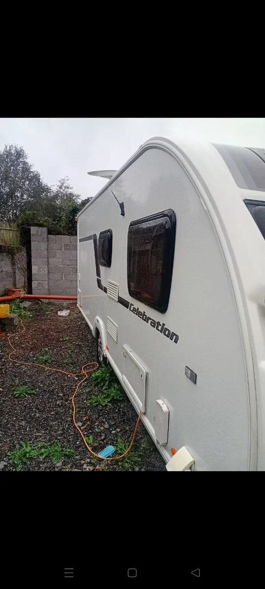 Caravan fixed bed - Image 4