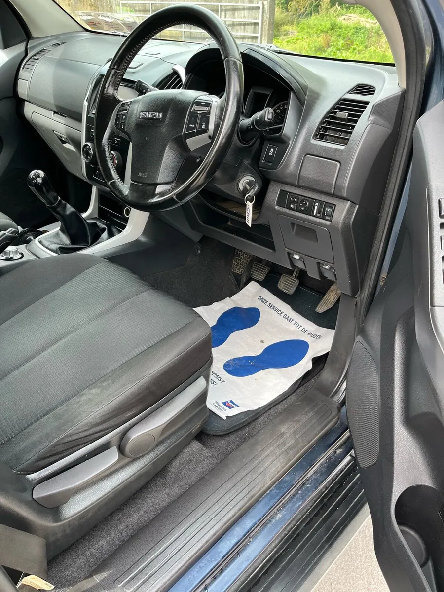 Isuzu D-Max Yukon - Image 3