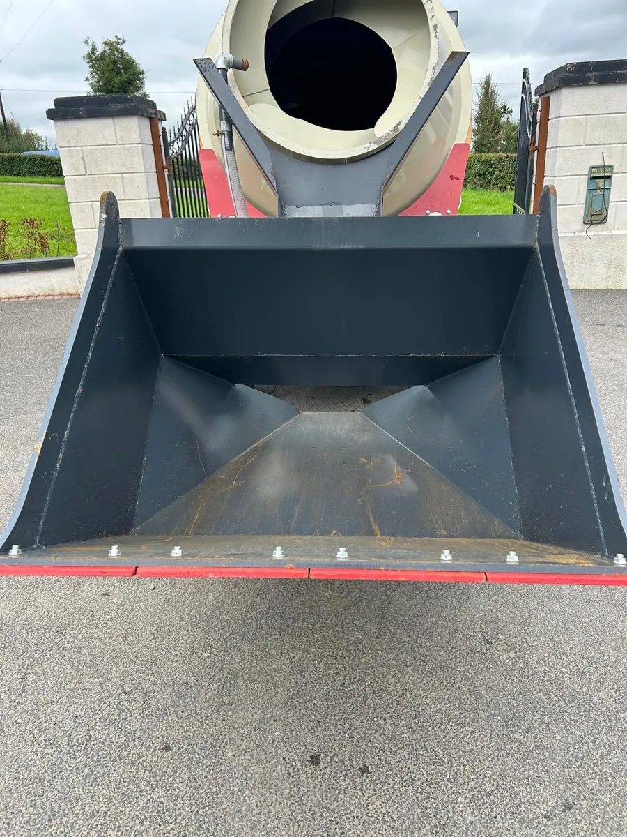 Ready mix concrete mixer - Image 2