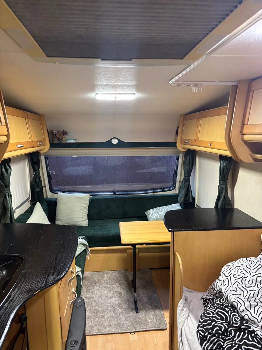 Caravan - Image 4