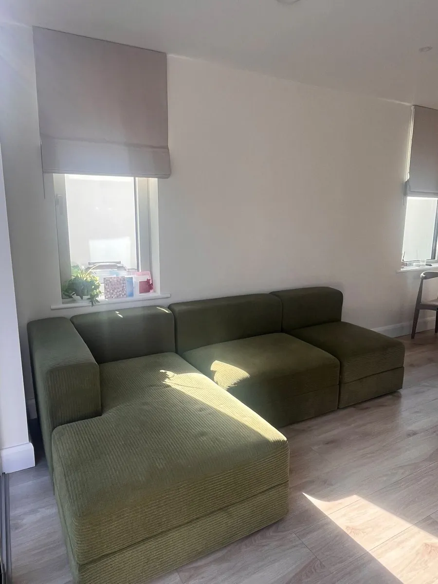 JÄTTEBO 3.5 seater couch - Image 1