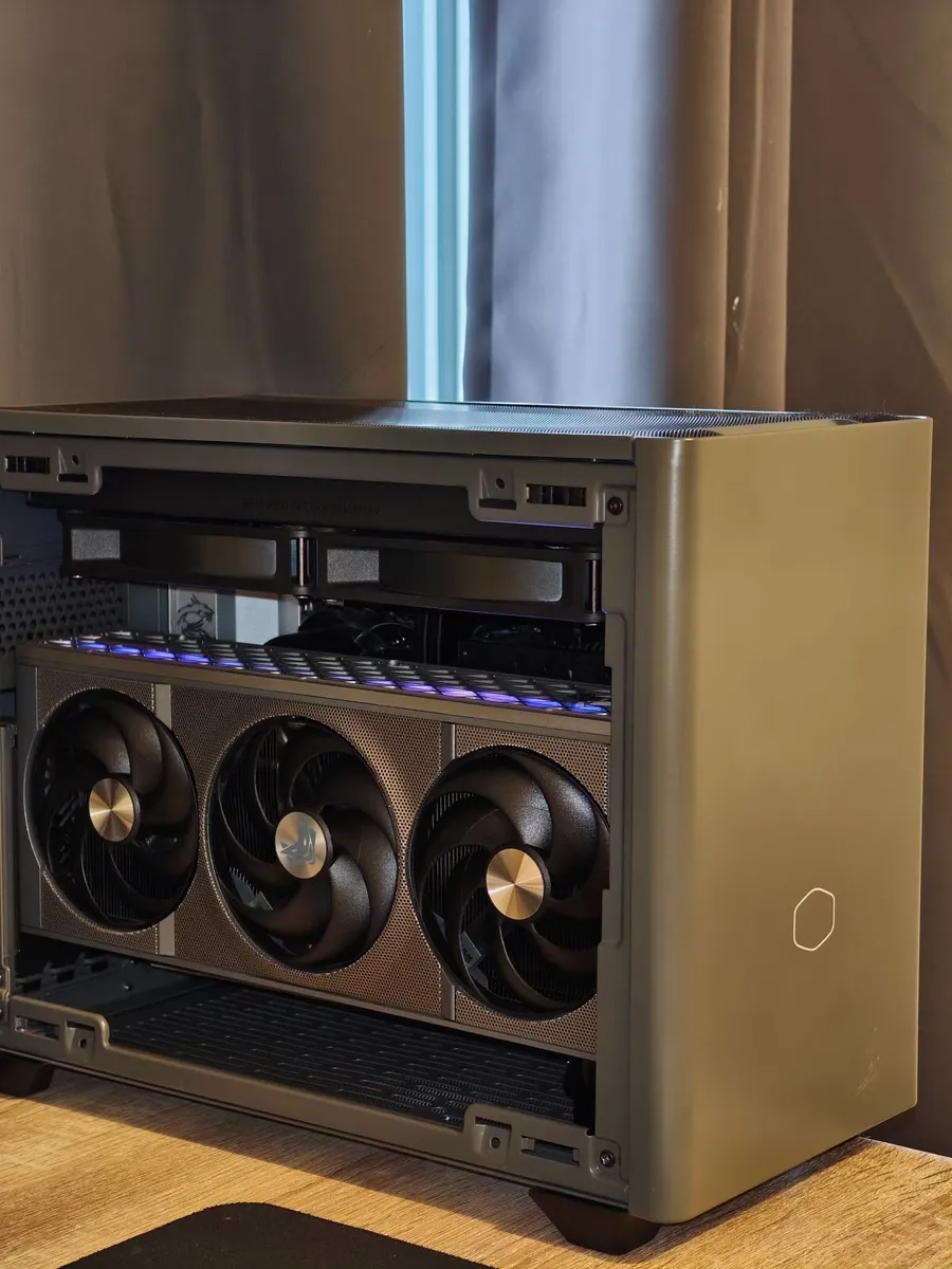 Mini ITX Gaming PC (RX 9070) - Image 2
